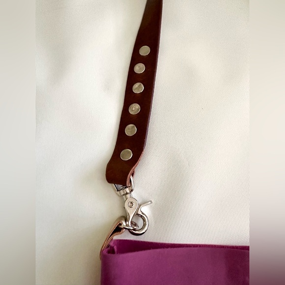 B.A.G. Bad A💗💗 Girls crossbody all leather purse - Picture 10 of 16